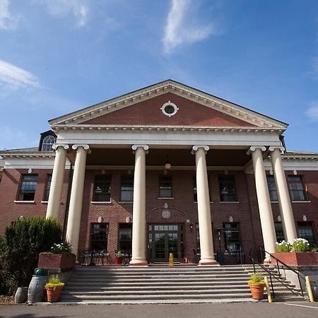 Mcmenamins Grand Lodge Forest Grove Bagian luar foto