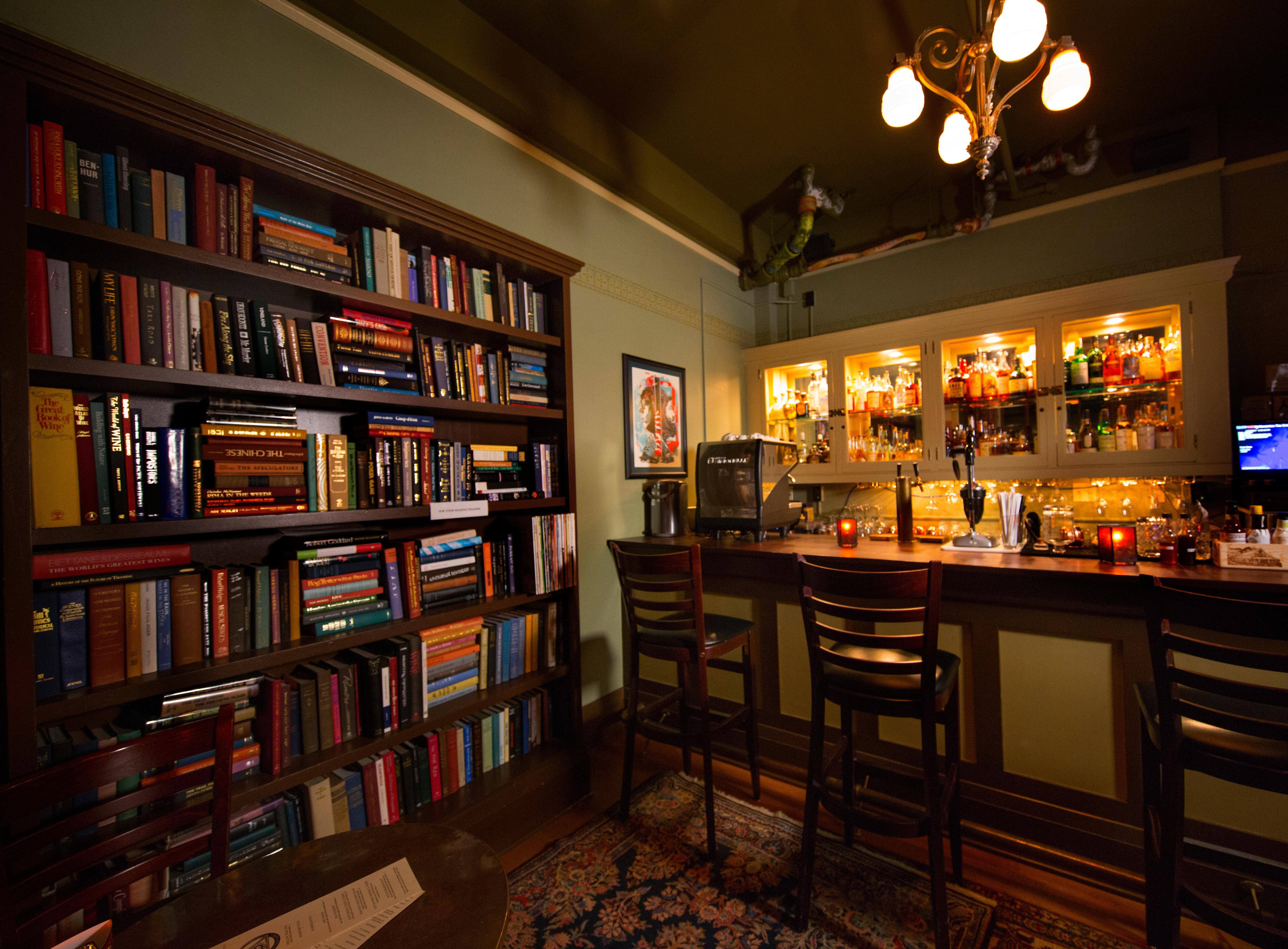 Mcmenamins Grand Lodge Forest Grove Bagian luar foto